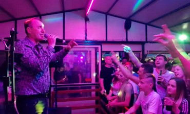 Crnogorski Halid Bešlić pokorio Hrvatsku: Počeo sam sa sevdahom, ali nove pjesme su mi otvorile vrata za drugu vrstu publike, koje će, siguran sam, biti i u BiH