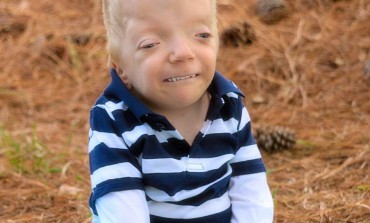 Dječak od 6 godina boluje od rijetke bolesti koja je dobila ime po njemu nakon što je preživio 36 operacija