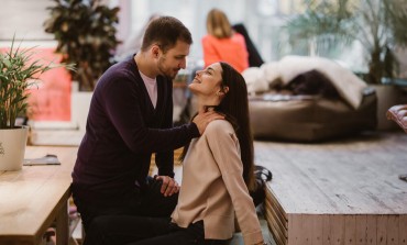 Da li partner vaš odnos čuva ili krije od drugih? Ovo su tri sigurna znaka da ste u "tajnoj" vezi!
