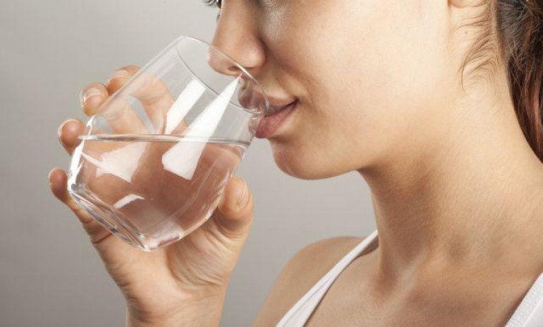 Provjerite odmah: Jednostavan test otkriva da li pijete dovoljno vode