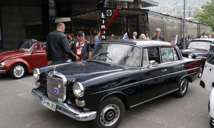 Možda posljednja izložba oldtimera u Sarajevu, izložen i Mercedes iz ‘Otpisanih’
