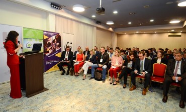 Uspješno završena konferencija u Bihaću: Preko stotinu učesnika i učesnica iz BiH i svijeta okupilo se u gradu na Uni