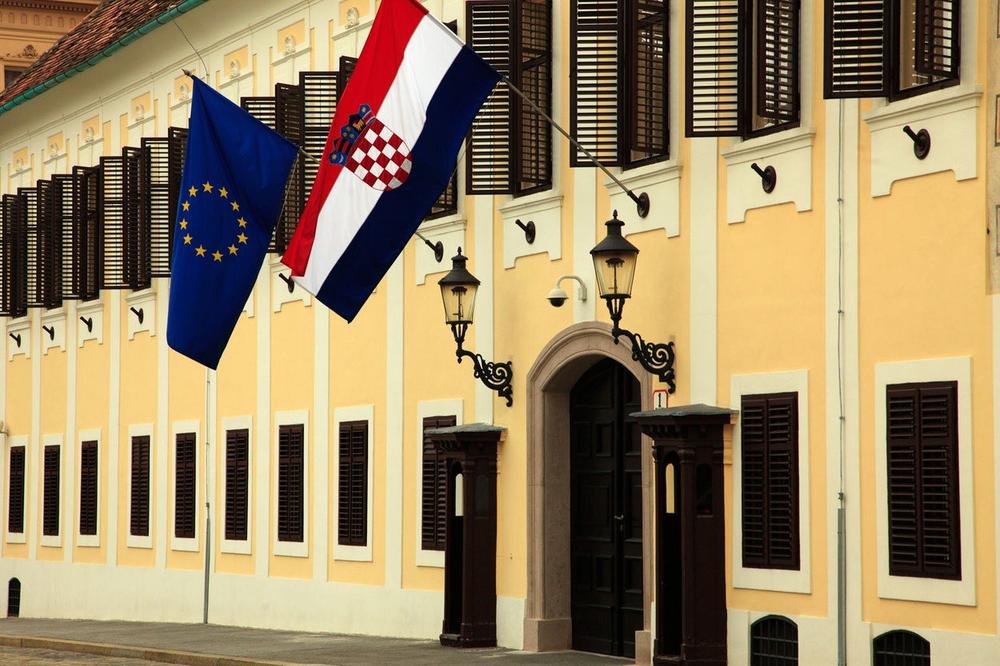 HRVATSKA PROGLAŠENA NAJGLUPLJOM ZEMLJOM NA SVIJETU: Evo zašto ih smatraju najvećim idiotima i koje zemlje su im za petama na ovoj crnoj listi!