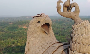 Sagradili statuu ptice visoku 70 metara