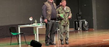U Domu mladih održana BH premijera predstave „Kad u vojsku pođem“ - Zlatan Zuhrić Zuhra i Tin Sedlar nasmijali publiku do suza